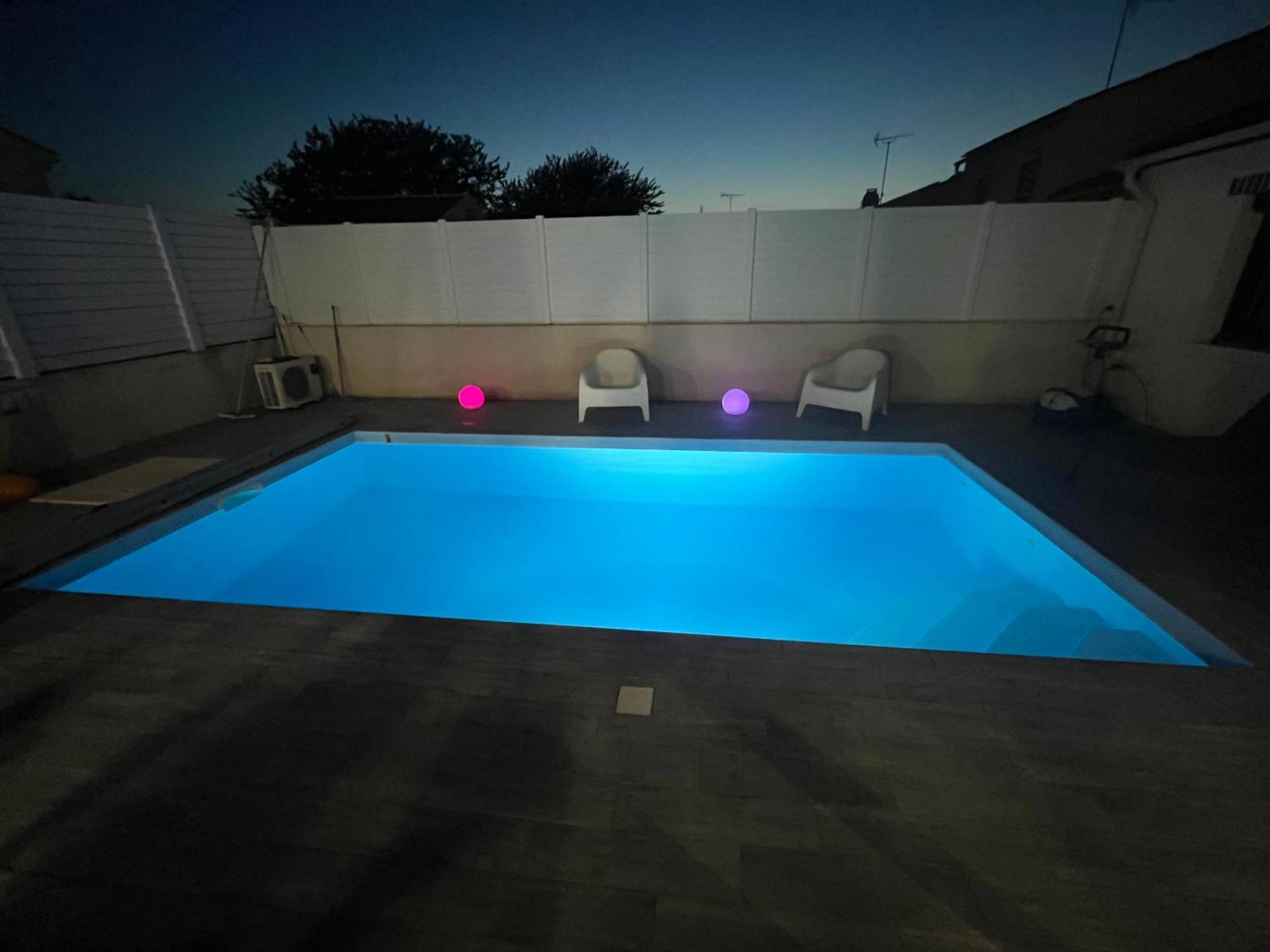Villa Avec Piscine サン・ジャン·ド・モン エクステリア 写真